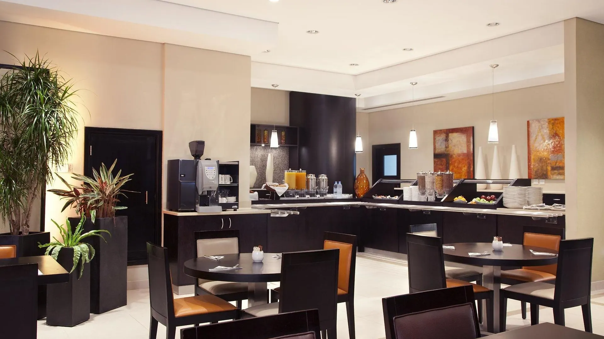 *** Hotel Holiday Inn Express Dubai Safa Park By Ihg United Arab Emirates