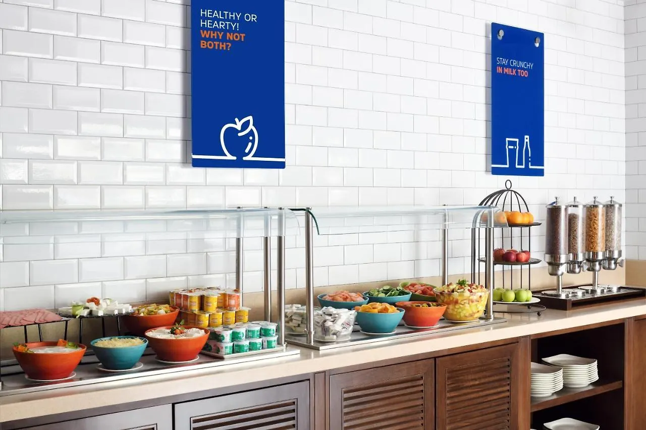 Holiday Inn Express Dubai Safa Park By Ihg