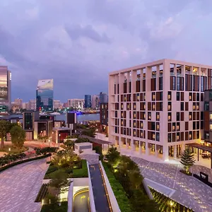 Otel Canopy By Hilton Al Seef