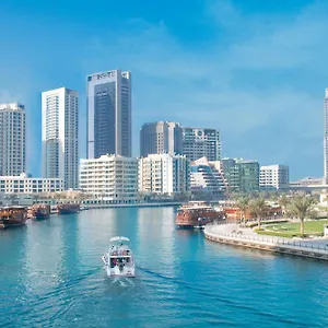 Otel The First Collection Marina