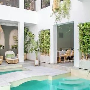 riad-al-rimal.marrakeshhotelsmorocco.com/
