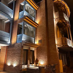 https://metekhi-boutique.alltbilisihotels.com